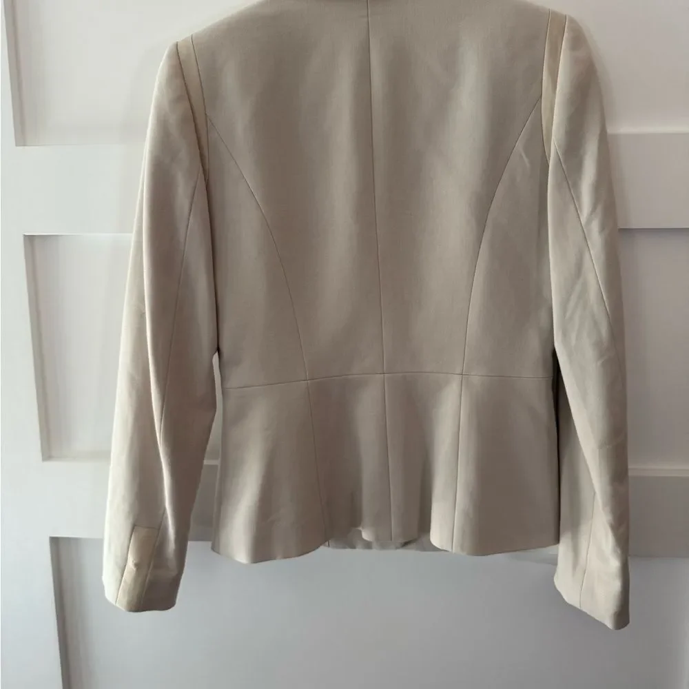 Antonio Melani Cream Tuxedo  Blazer size 4